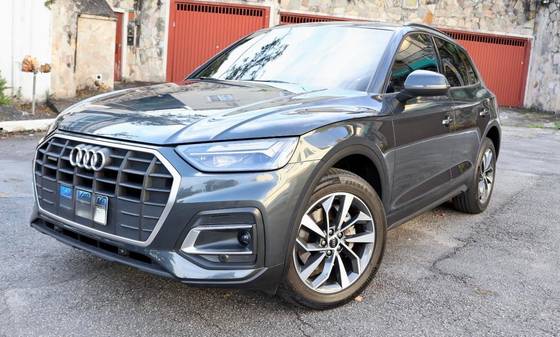 AUDI Q5 2.0 45 TFSI GASOLINA PRESTIGE QUATTRO S TRONIC AUDI Q5 2.0 45 TFSI GASOLINA PRESTIGE QUATTRO S TRONIC